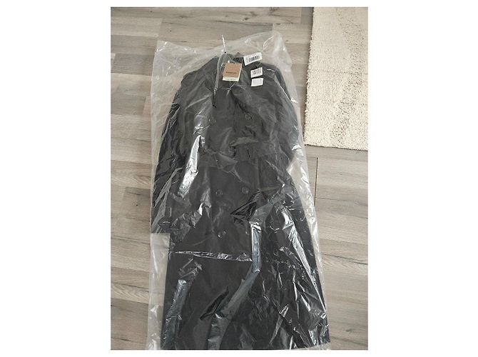 Burberry The Kensington Gabardina de algodón negra - vista 17