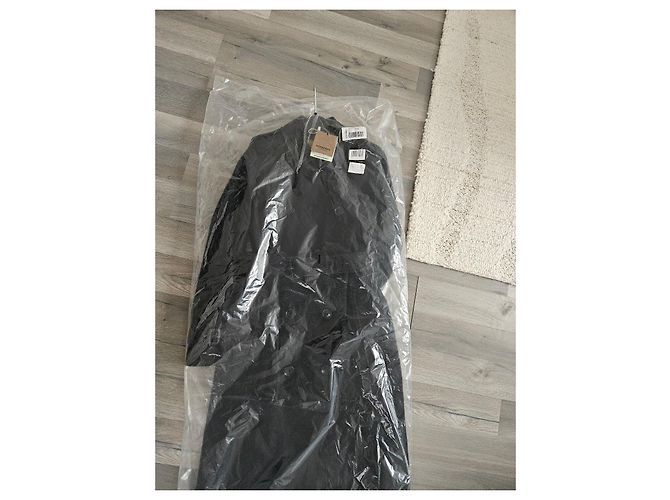 Burberry The Kensington Gabardina de algodón negra - vista 18