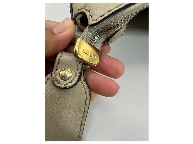 Gucci Sukey Borsa Hobo in Tela Monogramma GG - vista 7