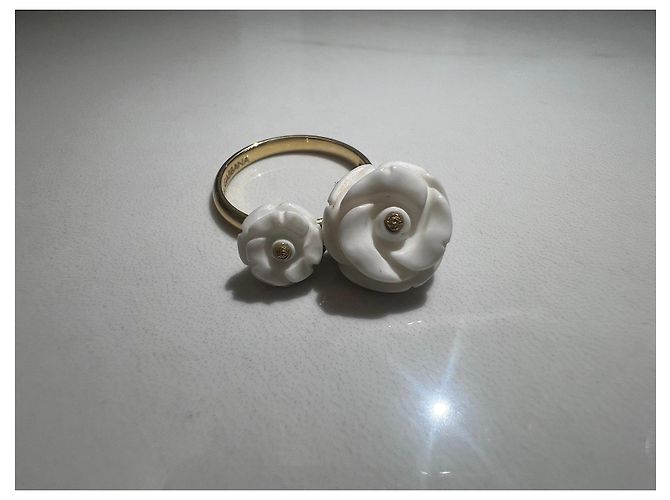Anello Dolce & Gabbana Mamma in oro 18K e calcedonia bianca - vista 4