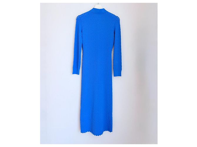 Maje Maline Midikleid aus Strick in Blau - Ansicht 3