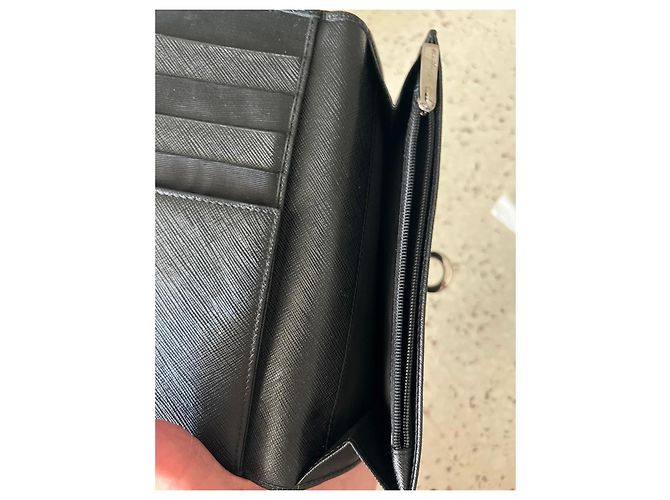 Salvatore Ferragamo Cartera de piel negra con cierre Gancini - vista 5