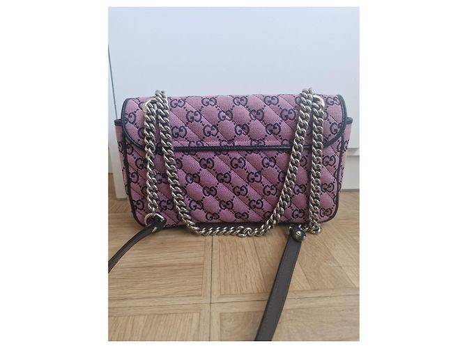 Borsa a Tracolla Gucci Marmont GG Supreme Rosa - vista 2