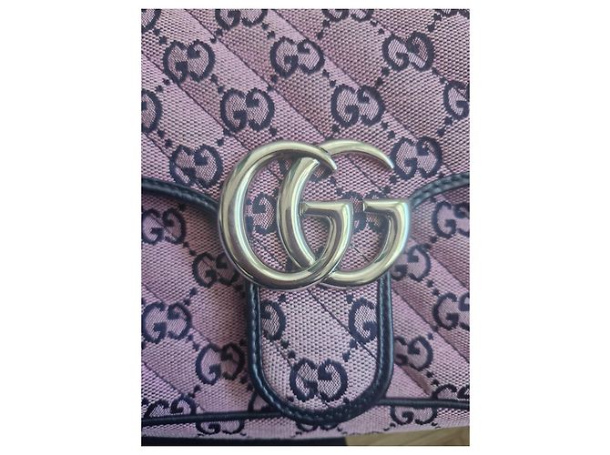 Borsa a Tracolla Gucci Marmont GG Supreme Rosa - vista 3