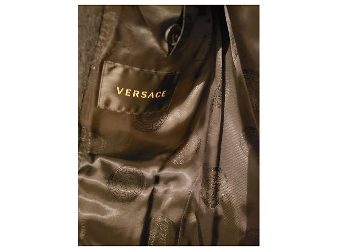 Versace Cappotto in pelle scamosciata nera con bottoni dorati - vista 6