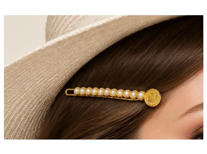 Fendi Haarspange mit Perlen und FF-Logo - Ansicht 2