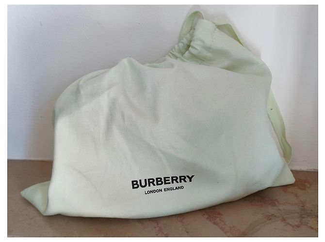 Kleine Burberry TB Schultertasche aus hellkamelfarbenem Leder mit Monogramm - Ansicht 11
