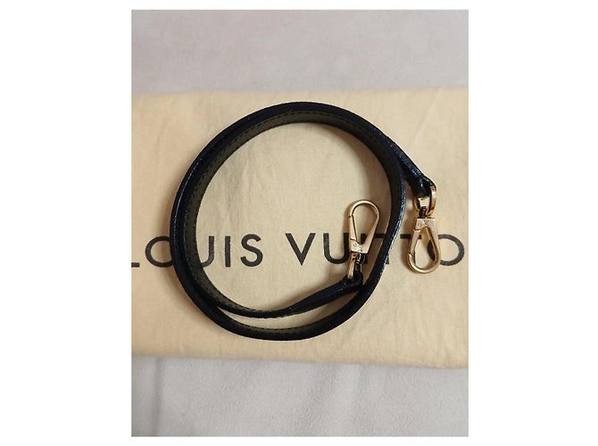 Louis Vuitton Montaigne MM - vista 20