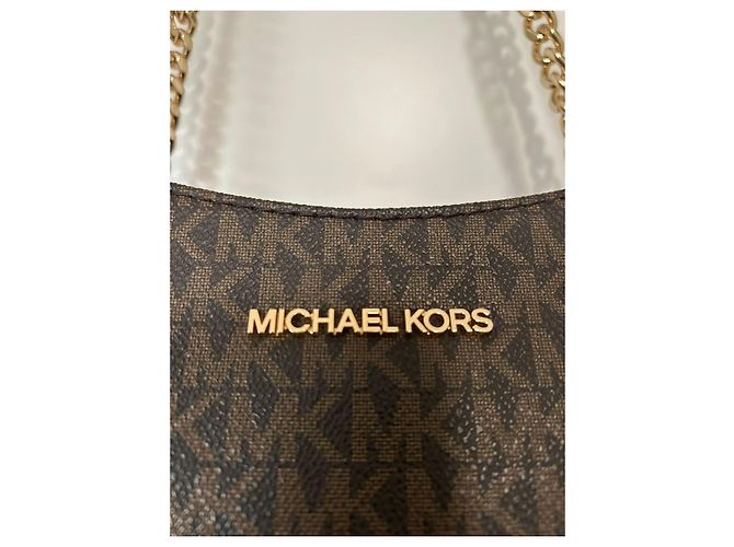 el icónico Michael Kors Jet Set Travel Large Chain Shoulder Tote - vista 10
