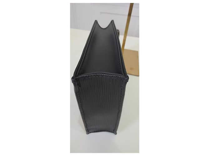 Borsa Louis Vuitton Epi Pochette Metis - vista 2