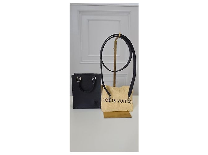 Borsa Louis Vuitton Epi Pochette Metis - vista 8
