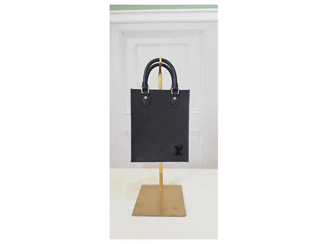 Borsa Louis Vuitton Epi Pochette Metis - vista 9