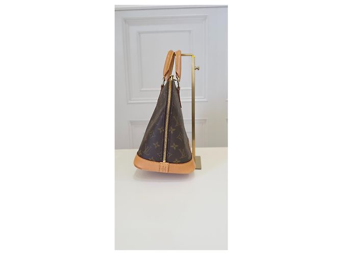 Borsa Louis Vuitton Alma Monogram - vista 2