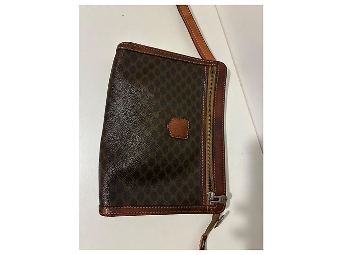Bolsa de mão em couro marrom Céline Macadam - vista 10