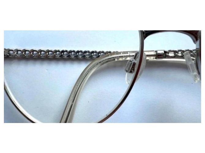 Gafas graduadas redondas de Chanel con detalle de cadena - vista 10