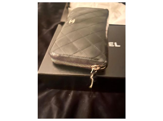 Timeless Chanel Portafoglio Lungo con Zip Classique in pelle di agnello nera – Full Set - vista 7
