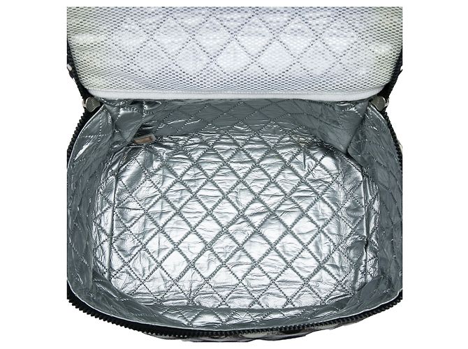 Chanel Lunch Box Schultertasche aus schwarzem CC Canvas Gingham - Ansicht 4