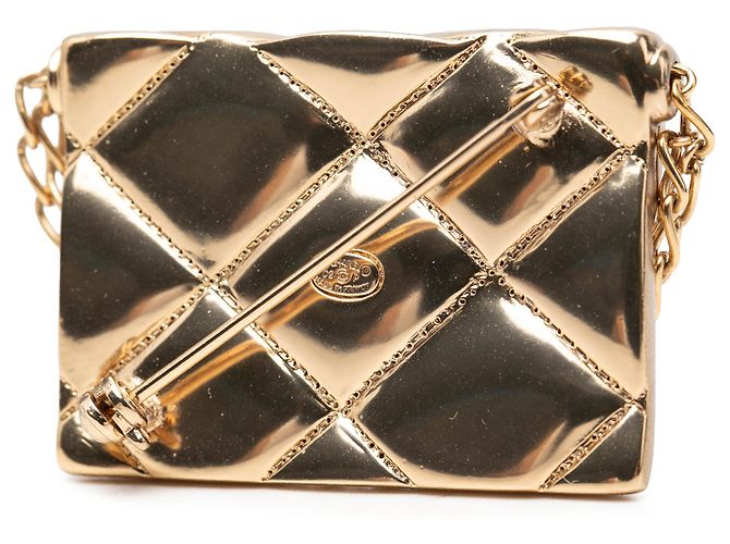 Spilla Chanel Gold CC placcata oro trapuntata Classic Flap - vista 3