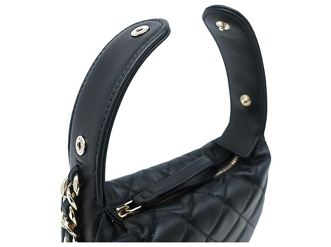 Chanel Pochette Mini Matelassé in Pelle di Agnello Nera con Catena - vista 8