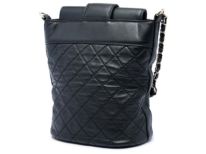 Borsa Bucket Chanel Black CC Quilted Lambskin Chain - vista 2