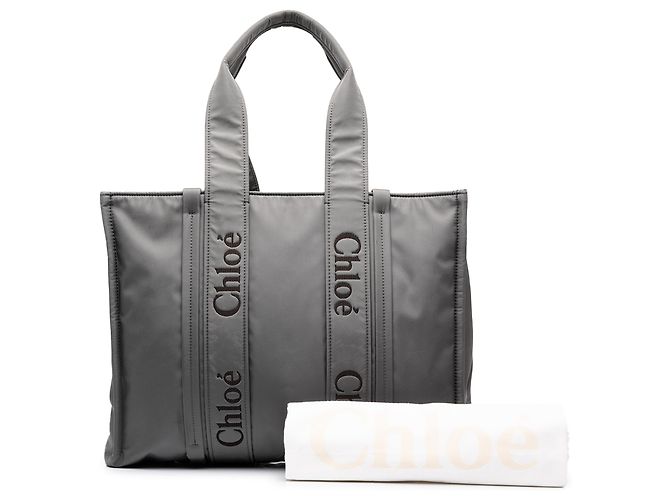 Chloé Woody Tote Large aus Nylon in Grau Braun - Ansicht 7
