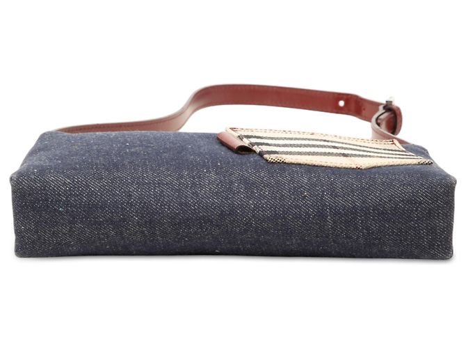 Burberry Schultertasche aus blauem Denim mit House Check Patch - Ansicht 3