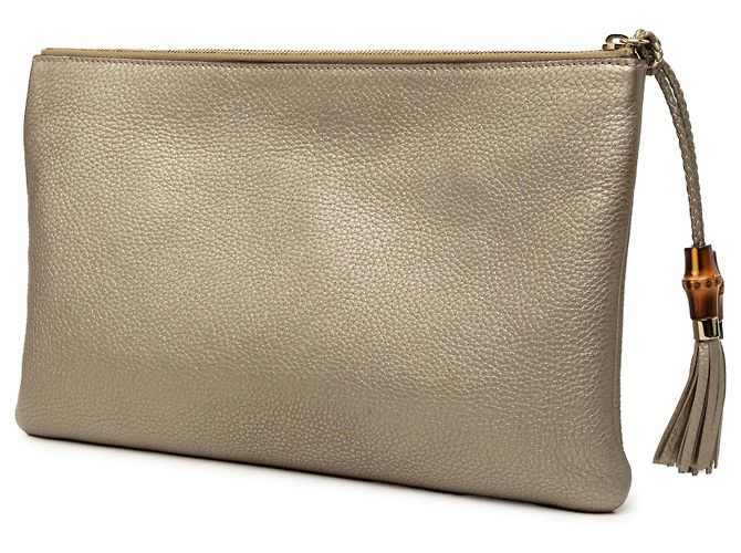 Bamboo Clutch Gucci de piel de becerro dorada con borla de bambú - vista 2