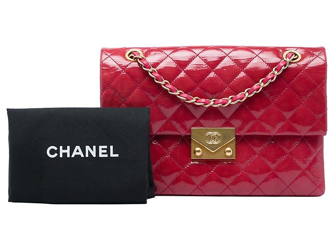 Chanel Red Quilted Patent Goatskin Pagoda Accordion Flap - vista 6