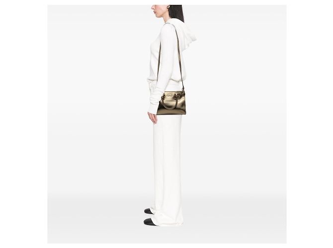Salvatore Ferragamo Borsa Satchel Gancini Batik in pelle metallizzata oro Ferragamo - vista 6