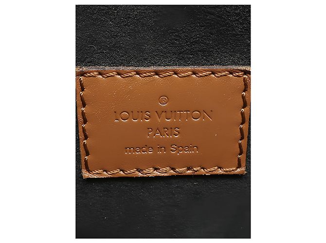 Louis Vuitton Brown Monogram Reverse Dauphine MM - vista 5