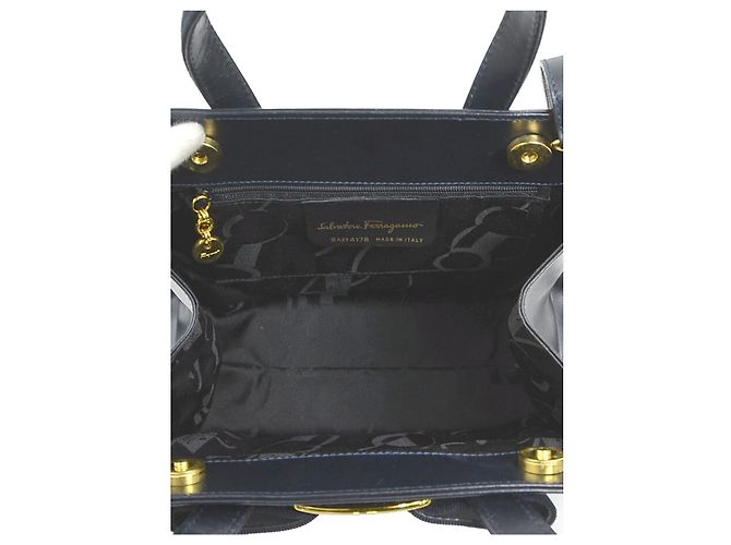 Salvatore Ferragamo Ferragamo Vara Bow Satchel aus schwarzem Leder - Ansicht 4