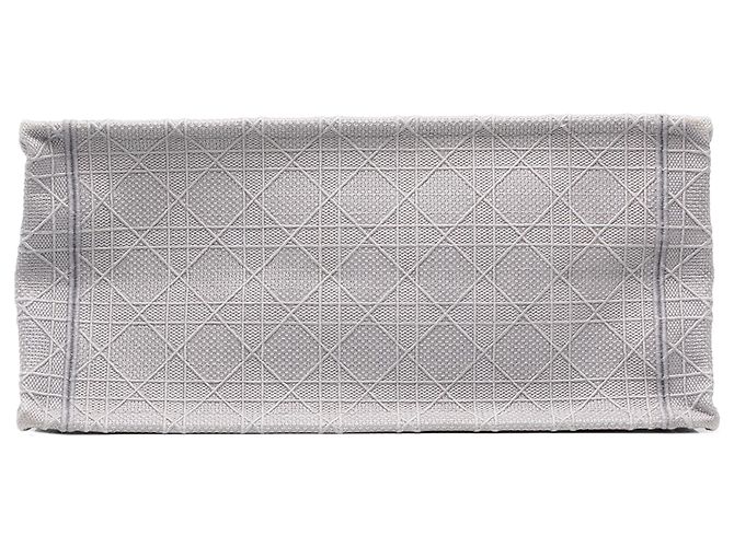 Dior Gray Medium Cannage Embroidered Book Tote - vista 3
