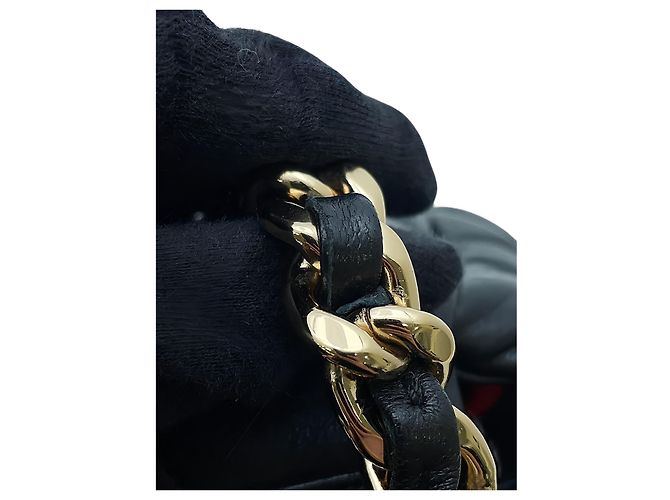 Chanel Black Medium Lambskin 19 Flap - vista 9