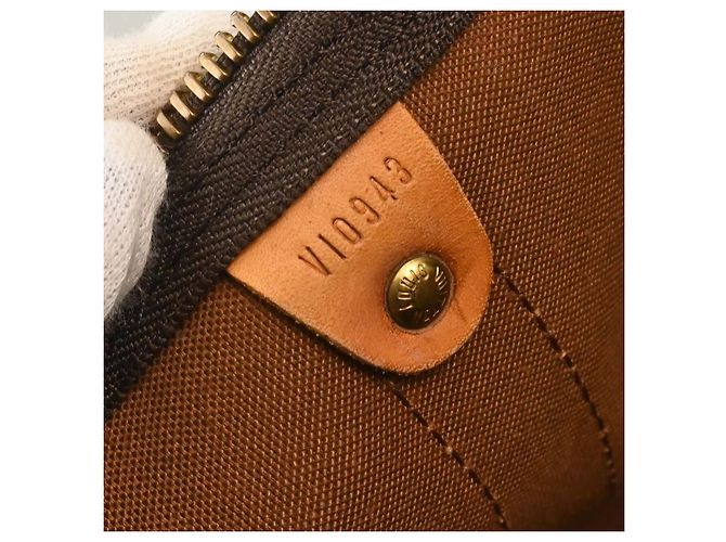 Louis Vuitton Keepall Bandouliere Monogram Canvas 50 - view 5
