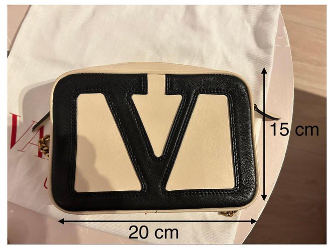 Valentino Garavani Viva Superstar VLOGO Leather Shoulder Bag - vista 14