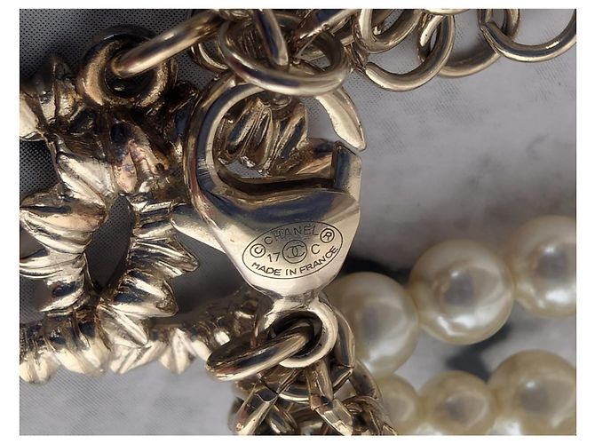 Collier Chanel multi-rangs en perles et fleurs émaillées Blanc Multicolore - vue 7
