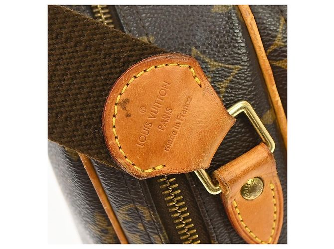 Louis Vuitton Reporter Monogram Canvas PM - view 4