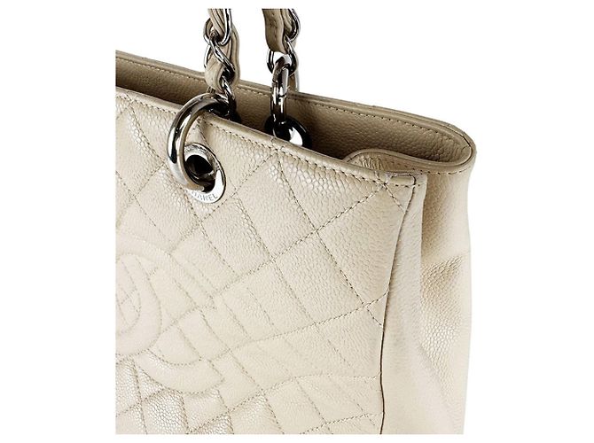 Chanel Tote Bag aus grauem genarbtem Kalbsleder - Ansicht 6