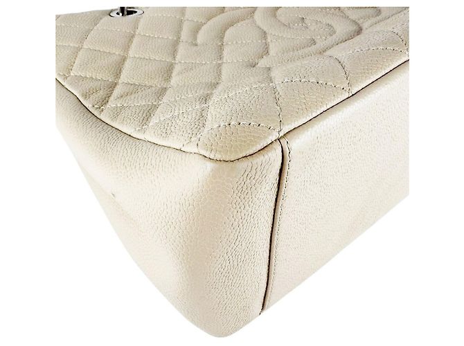 Chanel Tote Bag aus grauem genarbtem Kalbsleder - Ansicht 9