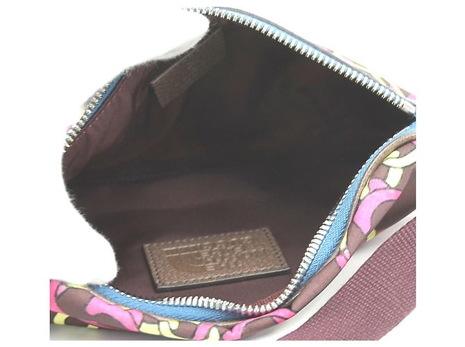 Riñonera Gucci x The North Face - vista 5