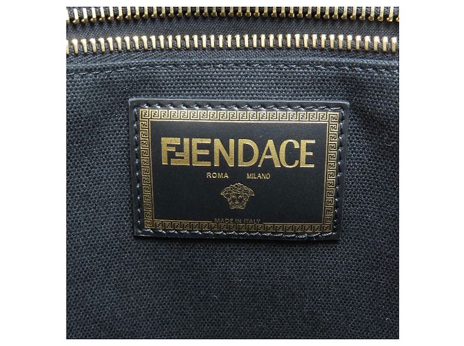 Fendi Fenderche 2-Way Tote Bag - Ansicht 6