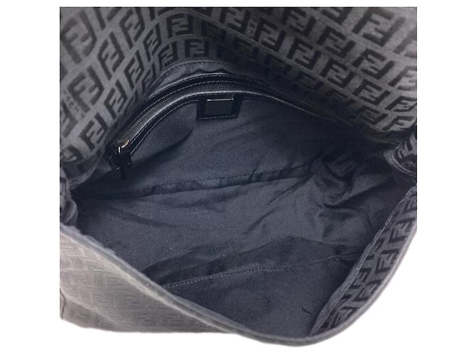 Fendi One-Shoulder Zucchino Schultertasche - Ansicht 5