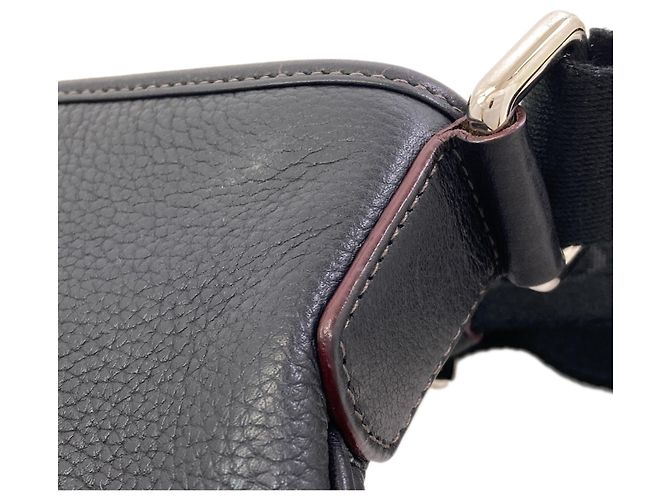 Loewe Anagram Shoulder Bag - view 8