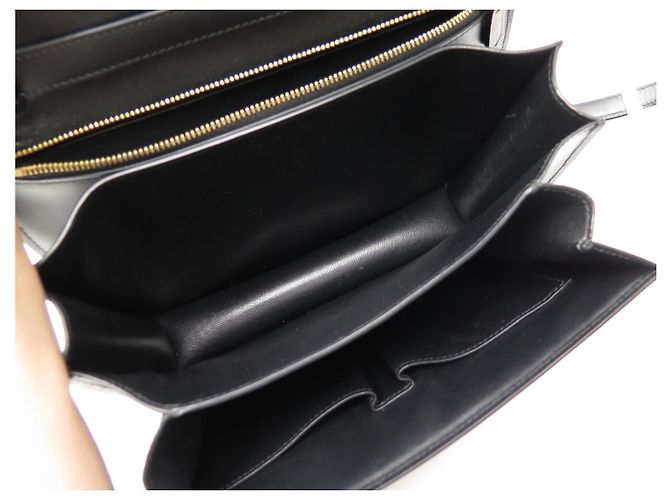 Céline BOLSA DE MÃO CELINE CLASSIC MEDIUM EM COURO BOX PRETO COM ALÇA TIRACÓLOS - vista 6