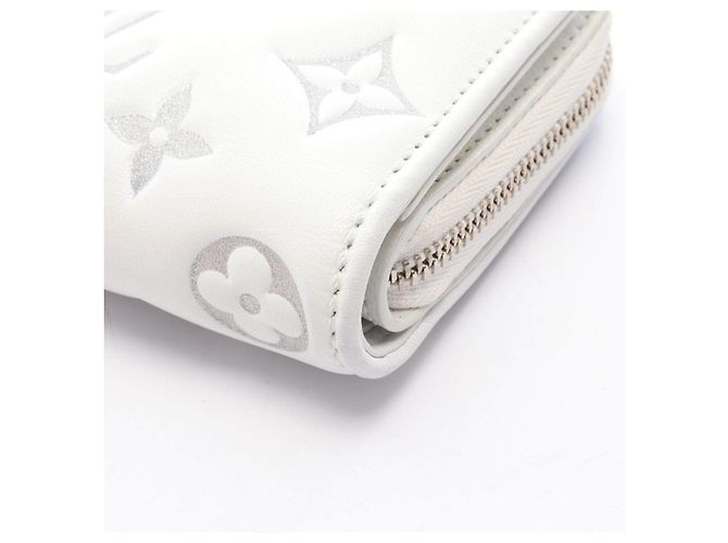 Louis Vuitton Portefeuille Lou LV Ski Monogram Embossed Lambskin Wallet - vista 8