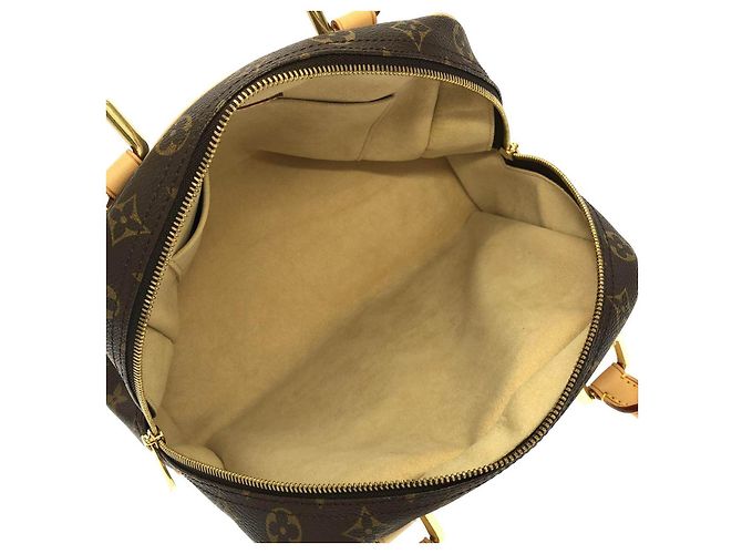Bolso Louis Vuitton Manhattan Monogram - vista 9