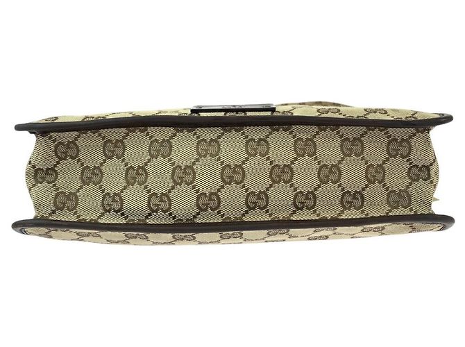 Gucci GG Canvas Schultertasche mit Platten-Anhänger - Ansicht 10