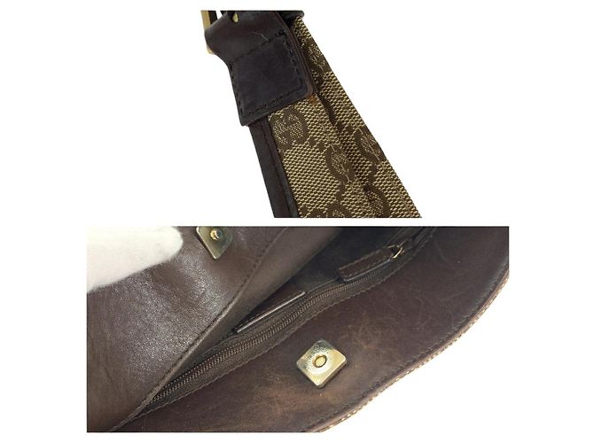 Gucci GG Canvas Schultertasche mit Platten-Anhänger - Ansicht 6
