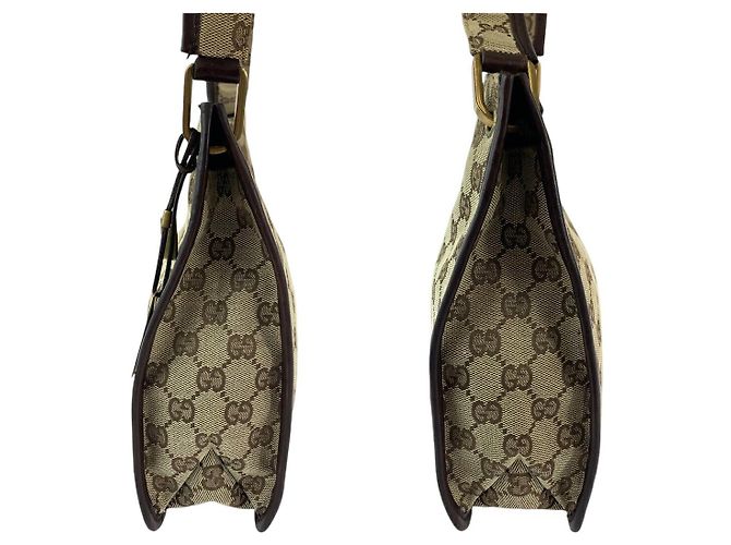 Gucci GG Canvas Schultertasche mit Platten-Anhänger - Ansicht 8