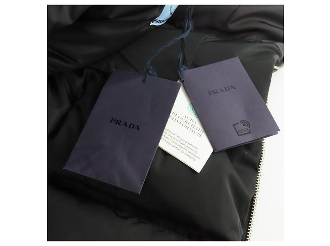 PRADA Recycled Polyamide Down Coat - view 17